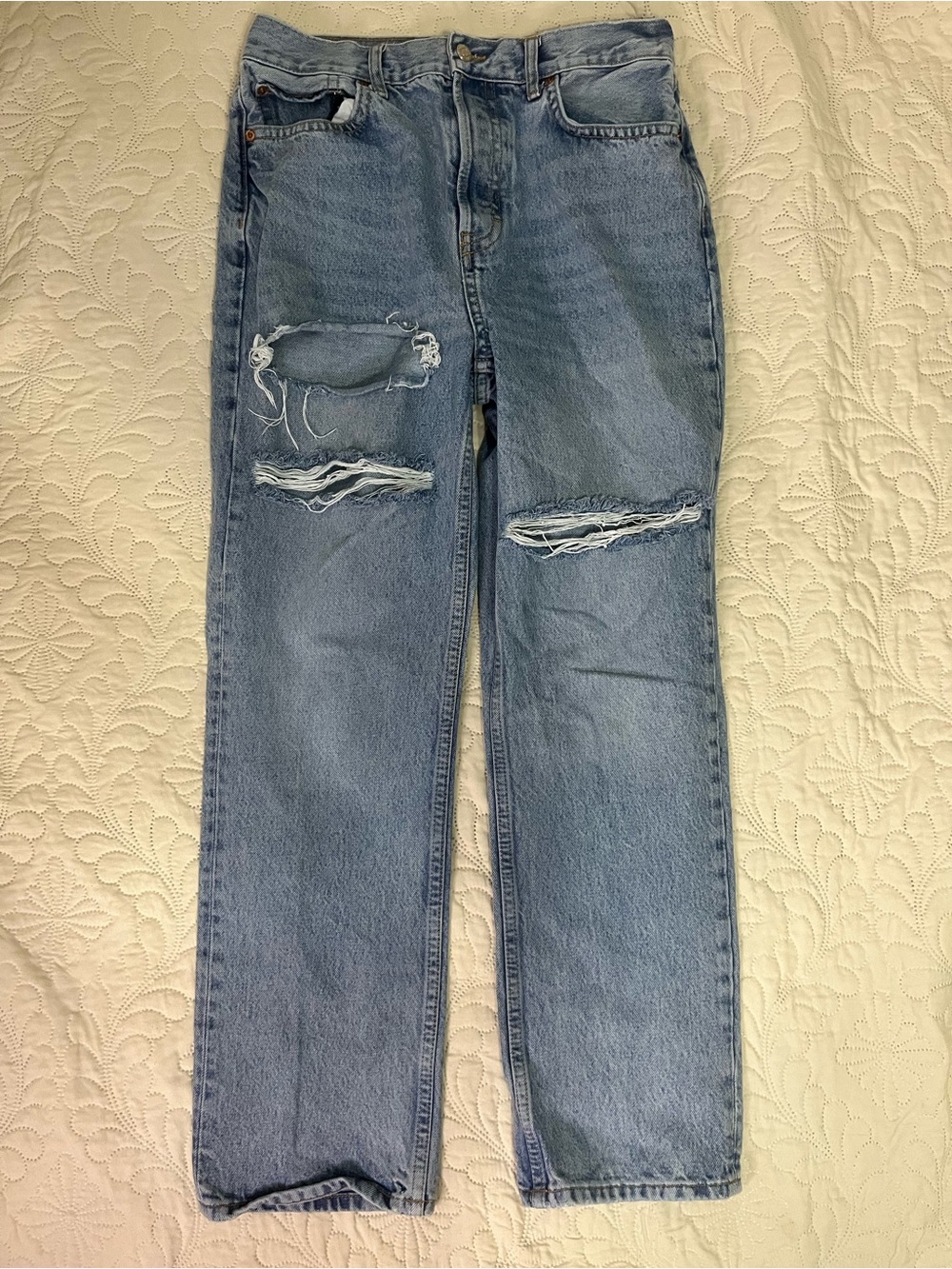 Topshop Dad jean Woman’s medium/ Light wash ripped jeans
